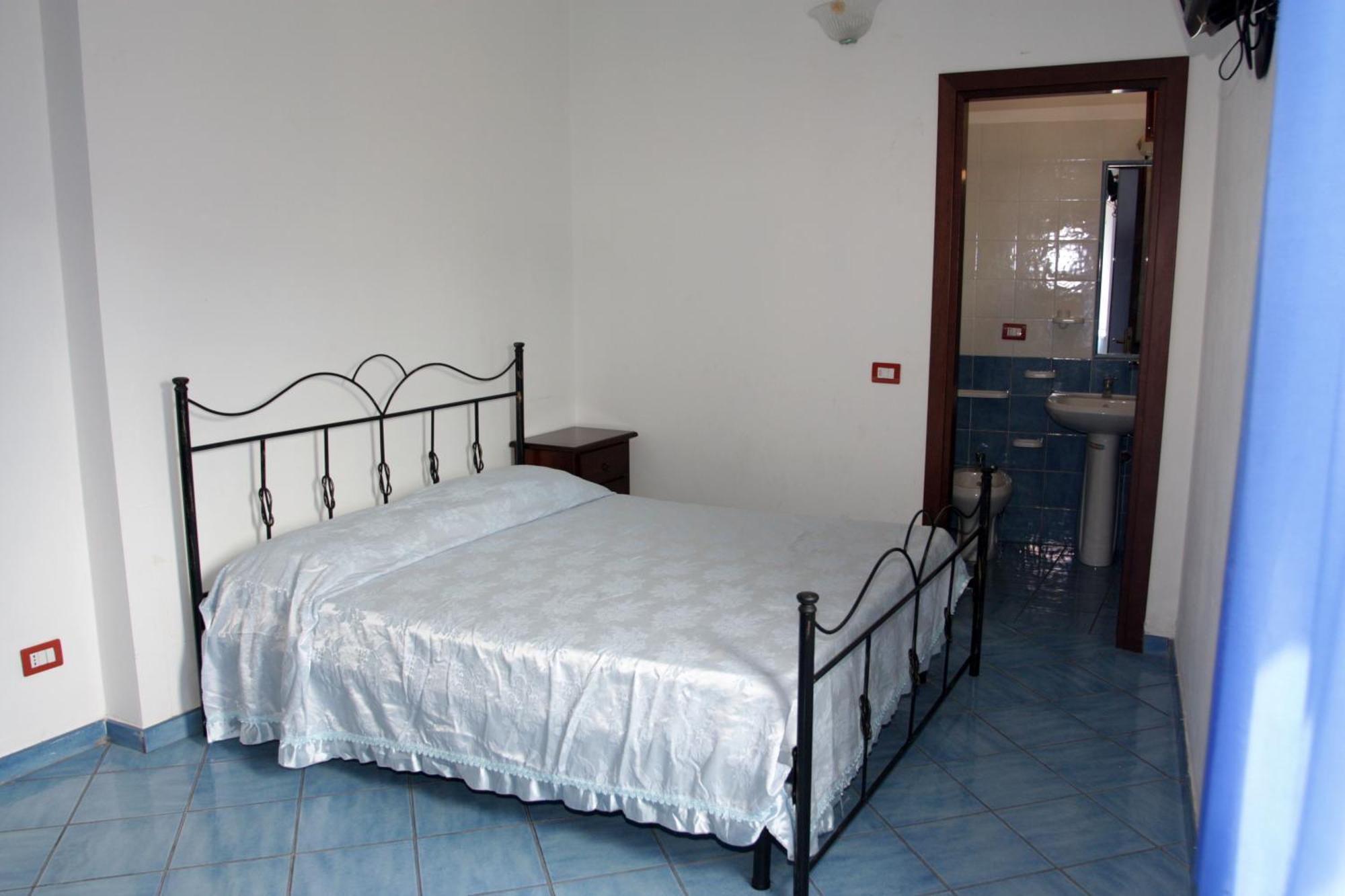 Hotel Santaclara Камерота Екстериор снимка
